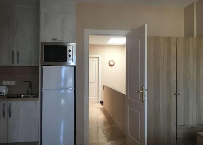 Independiente Estudio En Acogedora Casita De Mai *